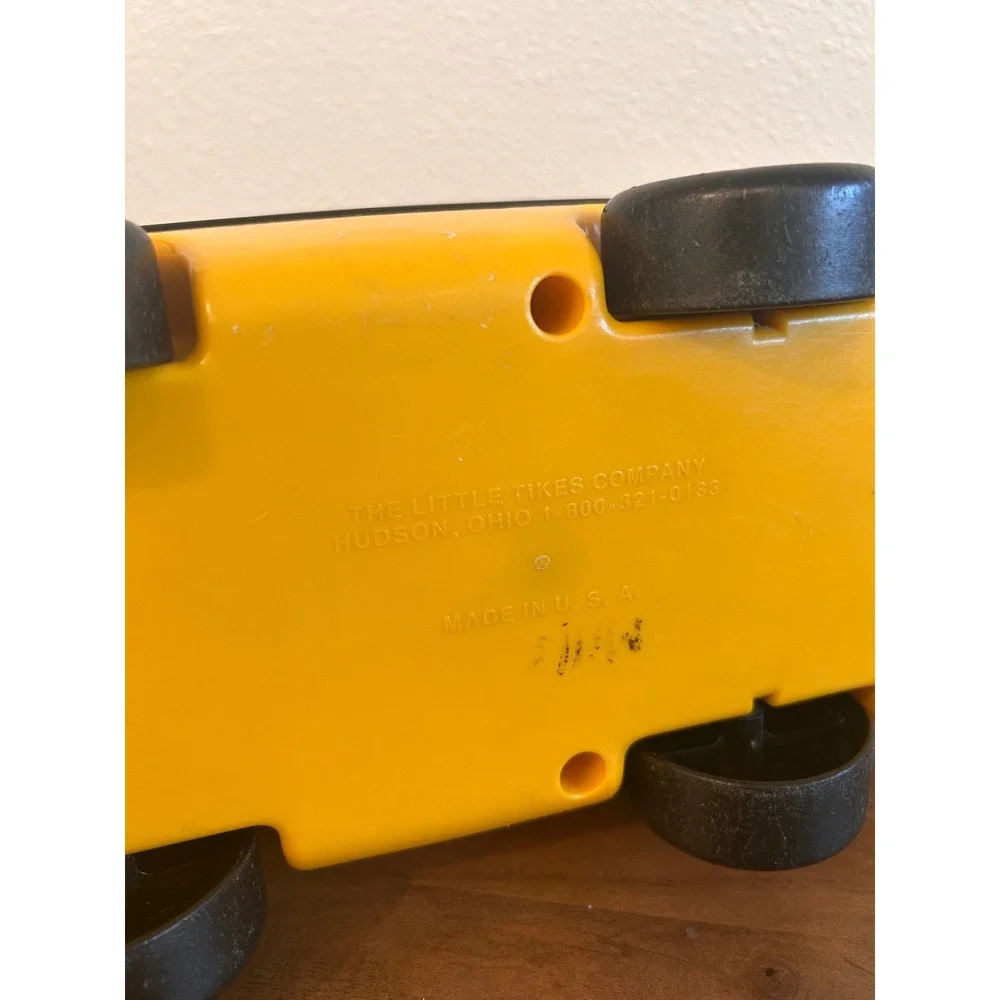 Vintage‎ 1980s Little Tikes Yellow School Bus Toy with Movable Stop Sign